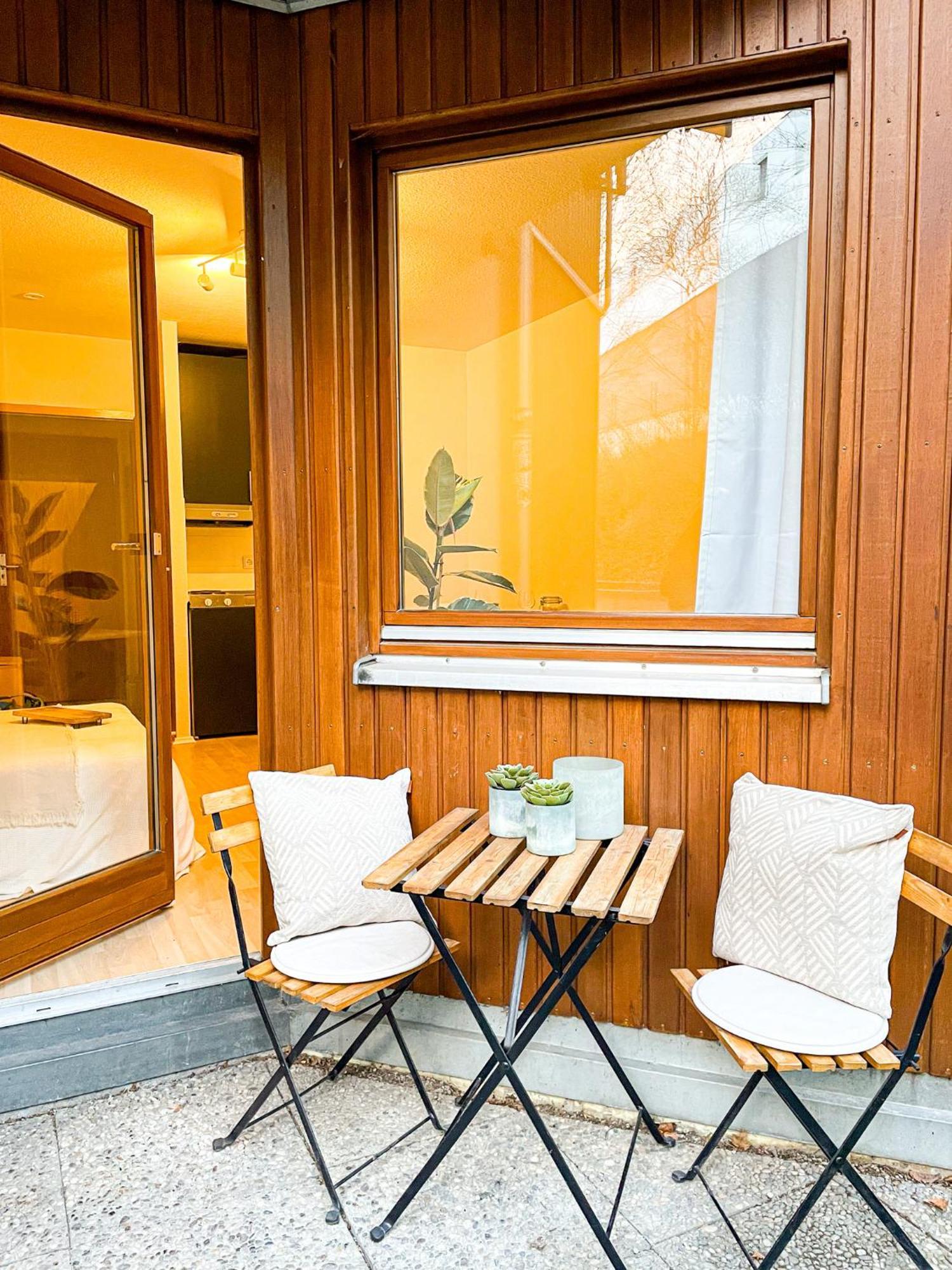 Schoenes Apartment Mit Terrasse 维尔茨堡 外观 照片